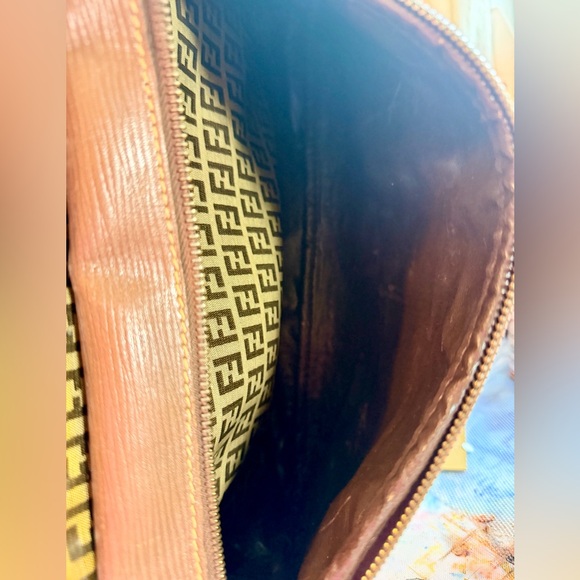Fendi Brown Monogram Travel Bag - Picture 7 of 12